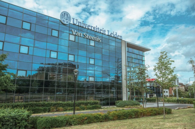 Universiteit Leiden